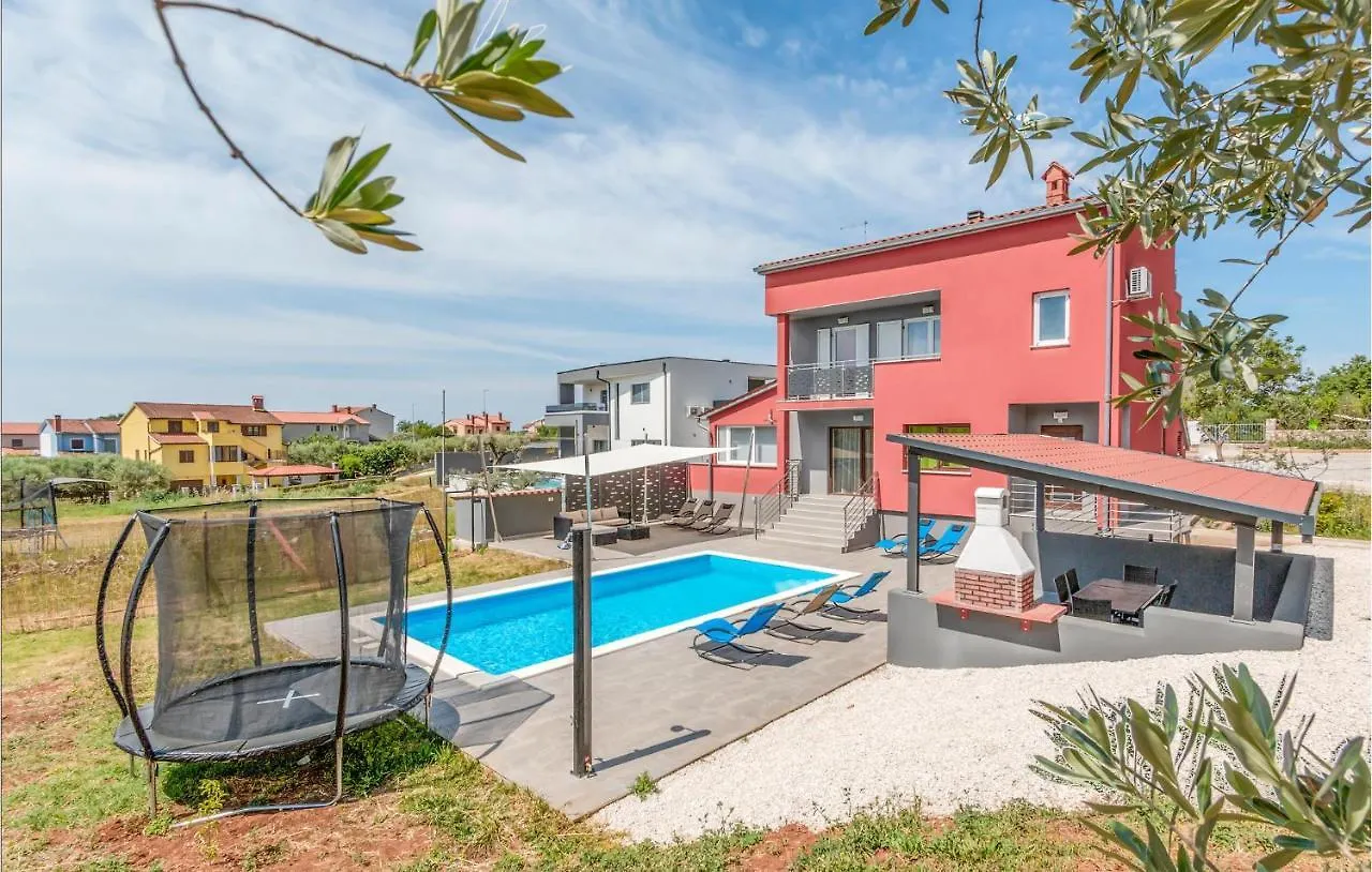 Holiday home Gorgeous Home In Pula With Outdoor Swimming Pool