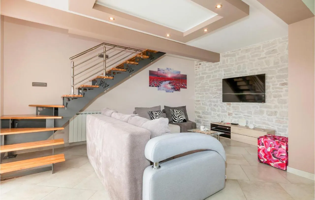 Gorgeous Home In Pula With Outdoor Swimming Pool Holiday home